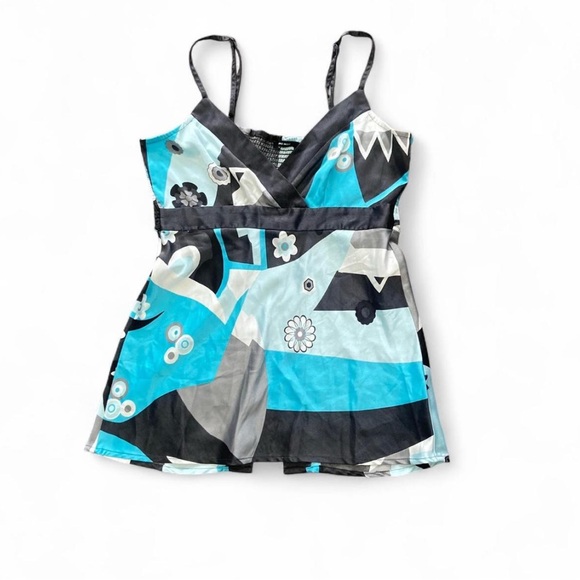 Vero Moda Tops - Vero Moda Y2K Black And Blue Tank